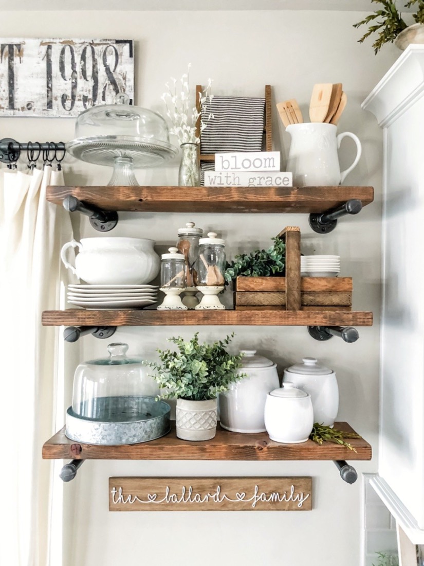 Simple Shelf Styling
